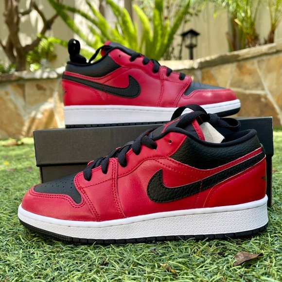 Nike Air Jordan 1 low - Picture 2 of 4